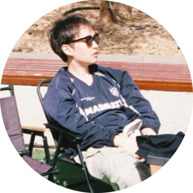 Zhaoyi Li